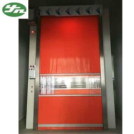 อุโมงค์อาบน้ำบรรทุกสินค้าอัตโนมัติพร้อม PVC สีแดงกลิ้งประตูชัตเตอร์เร็ว