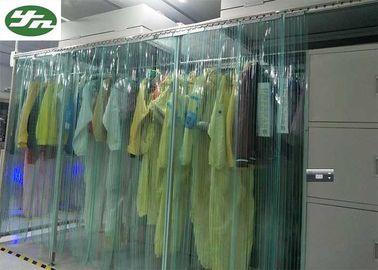 ผ้าม่านป้องกันไฟฟ้าสถิตย์แนวตั้ง Clean Room Garment Cabinet Stoker สำหรับอุตสาหกรรมอิเล็กทรอนิกส์